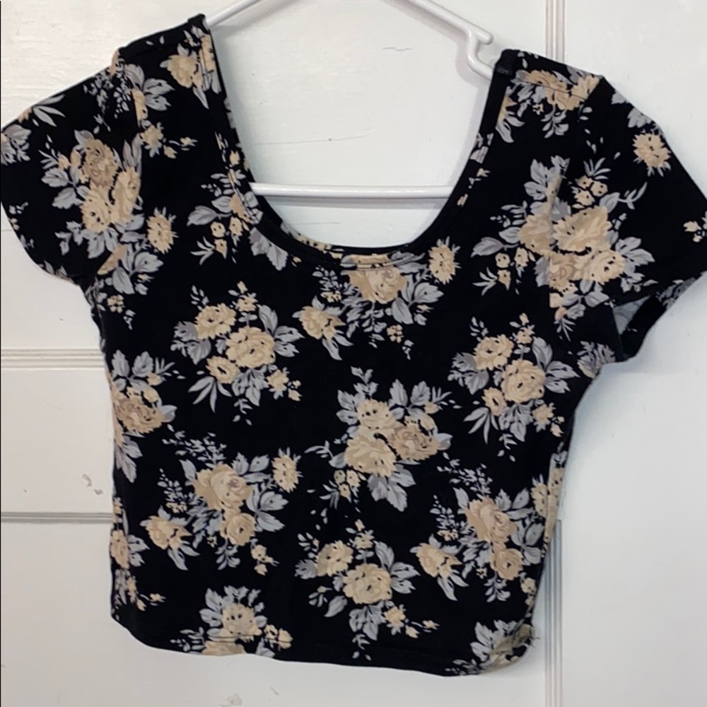 Floral cropped top forever 21